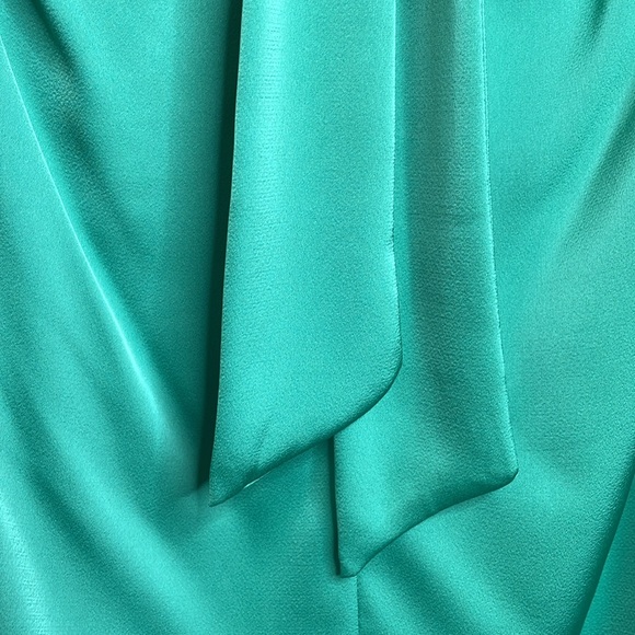 Strut & Bolt Ruffle Your Feather Halter Dress Turquoise Size Medium NWT - Picture 5 of 15